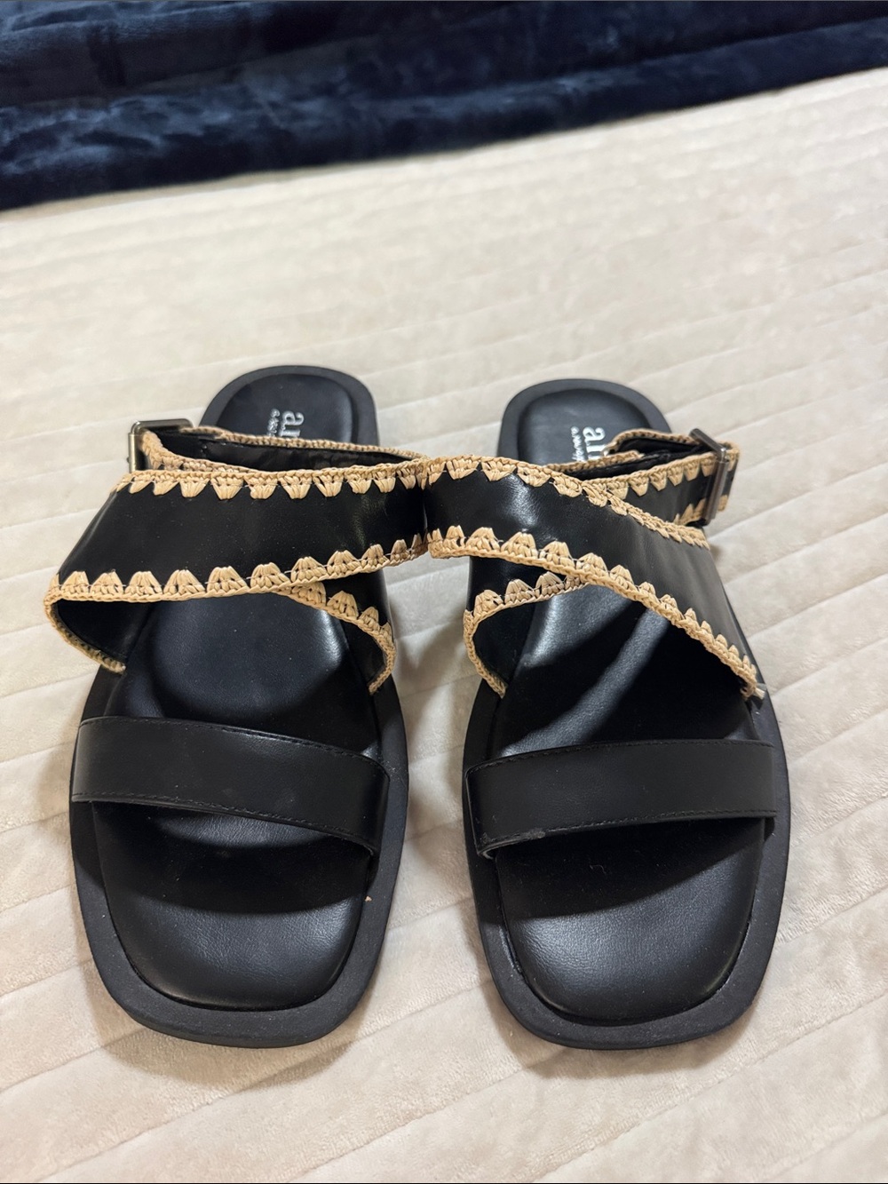 Black Sandals with Beige Trim - Women's Cross-Strap Slide